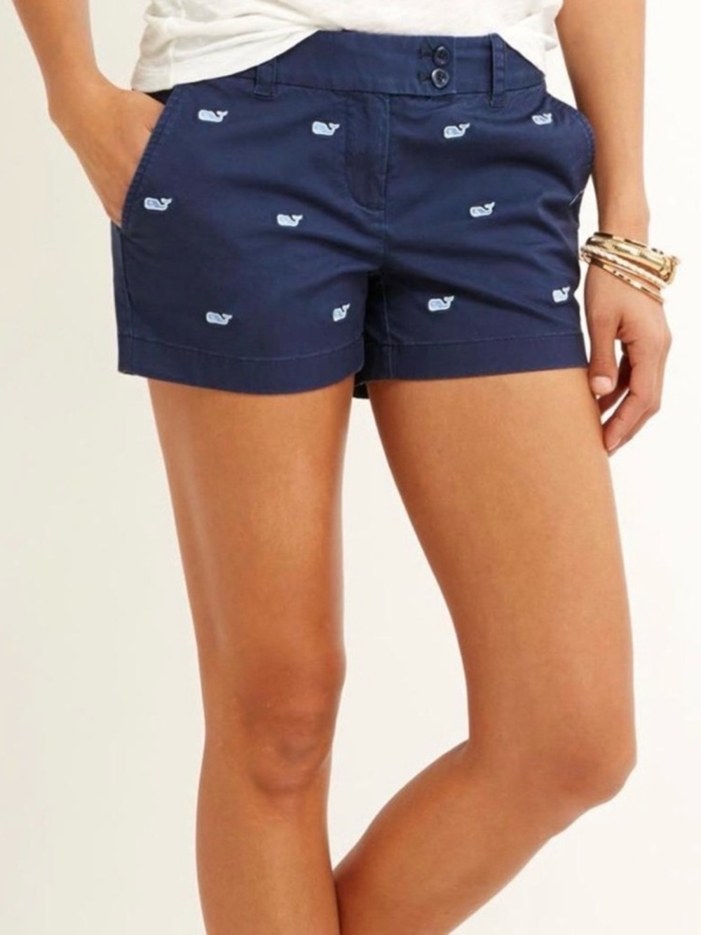 Vineyard Vines Embroidered Shorts 6 - Picture 1 of 7